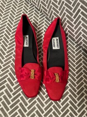 Mootsies Tootsies Red Bow-Front Satin Flats with Gold Accent
